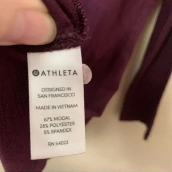 Athleta Cloudlight Top Size Small - Picture 7 of 8